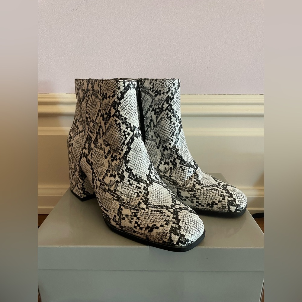 Faux Snakeprint Booties